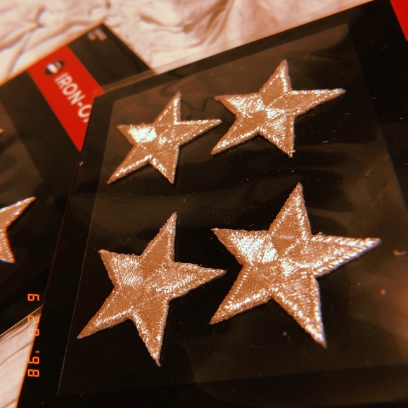 4 STAR PATCHES - Picture 3 of 4